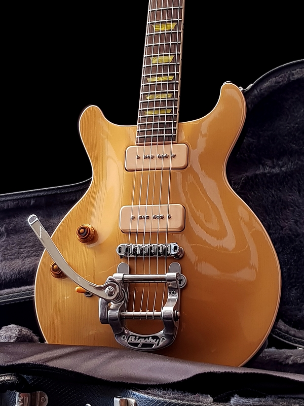 Gibson Les Paul Double-Cut Goldtop, Ltd Edition